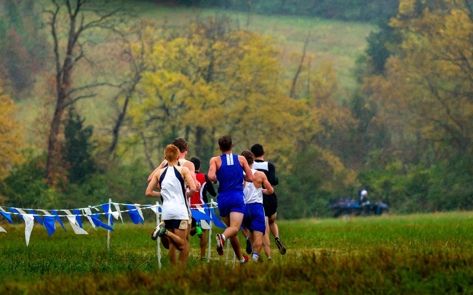 Class 4 District 3 boys cross country